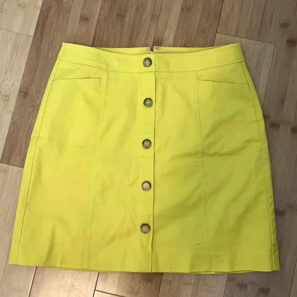 Yellow pencil skirt from LOFT